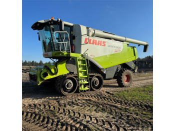 آلة حصاد CLAAS Lexion 600