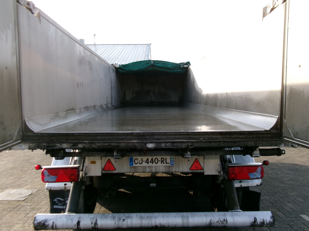 قلابة نصف مقطورة Benalu Tipper trailer alu 22 m3 + tarpaulin: صور 10
