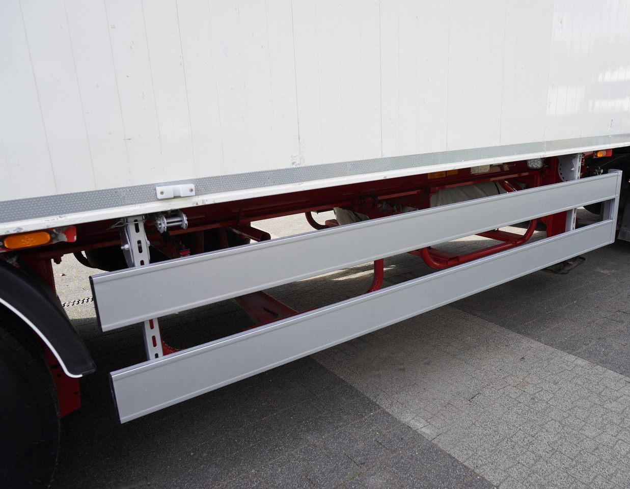 أرضية المشي نصف مقطورة Benalu semi-trailer moving floor/loading 28.3t / Aluminum / steering axle / 2020 y.: صور 15