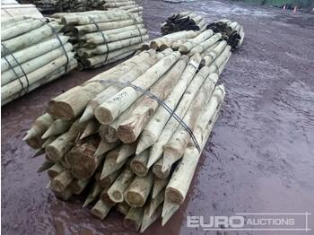 معدات الغابات Bundle of Timber Posts (2 of): صور 1