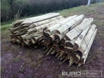 معدات الغابات Bundle of Timber Split Posts (2 of): صور 1
