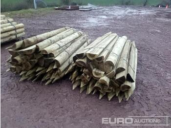 معدات الغابات Bundle of Timber Split Posts (2 of): صور 1