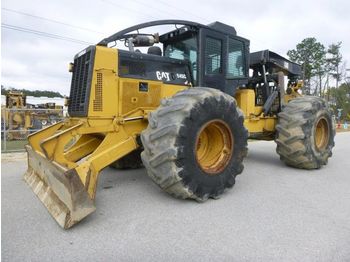 معدات الغابات CATERPILLAR 545C
