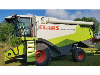 حصادة شاملة CLAAS Lexion 540C