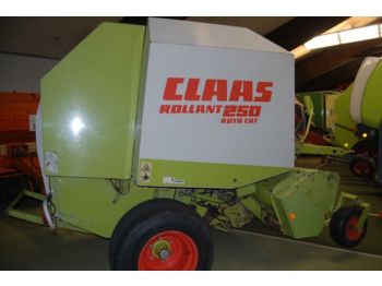 مكبس القش الدائري CLAAS Rollant 250 RotoCut: صور 1