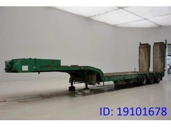 عربة مسطحة منخفضة نصف مقطورة Castera Low bed trailer