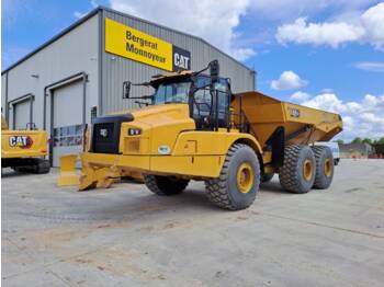 شاحنة مفصلية CATERPILLAR 740
