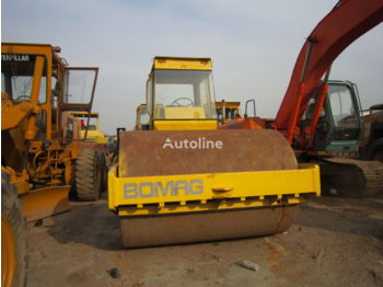 مدماج BOMAG BW213