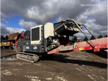 كسارة متحركه Sandvik QJ241