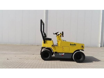 Sakai TS-160 - مداحل الإطارات الهوائية