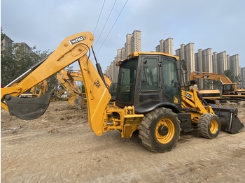 جرافة ذات عجلات JCB 3CX