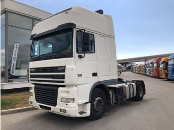 شاحنة جرار DAF XF95.480 SSC