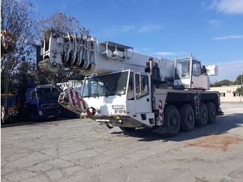 رافعة سيارات Demag AC80-1