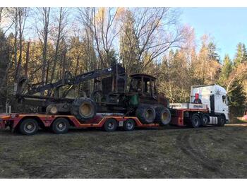 شاحنات نقل الأخشاب في الغابات John Deere 1410 D breaking for parts