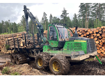 John Deere 1510 G  - شاحنات نقل الأخشاب في الغابات