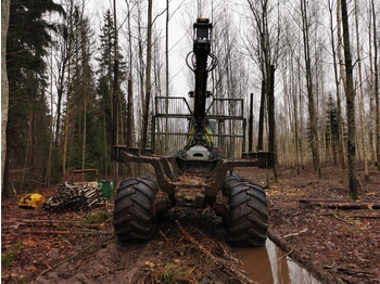 Valmet 860 - شاحنات نقل الأخشاب في الغابات
