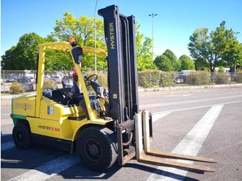 رافعة شوكية رباعية العجلات Hyster H5.5XM