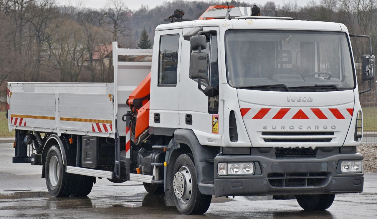 شاحنات مسطحة, شاحنة كرين IVECO Eurocargo 130E18: صور 3