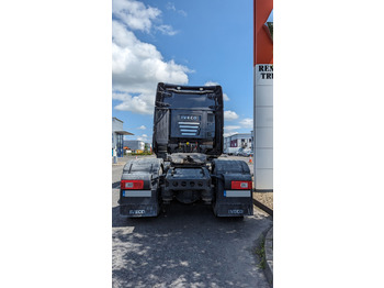 شاحنة جرار Iveco 570 Stralis: صور 5