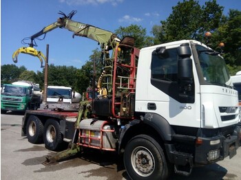 مقطورة الغابات, شاحنة كرين لنقل الأخشاب Iveco TRAKKER 6X4 LOGLIFT F241SL: صور 1