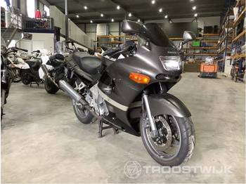 دراجة بخارية Kawasaki ZX600E: صور 1