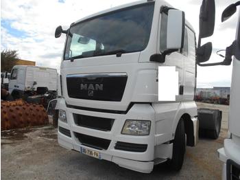 شاحنة جرار MAN TGX 18.440