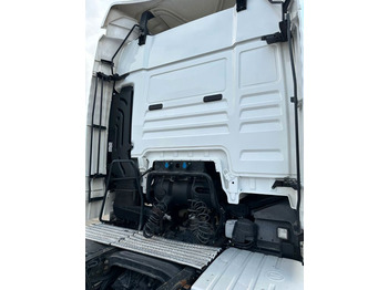 شاحنة جرار MAN TGX 18.480-XLX: صور 5