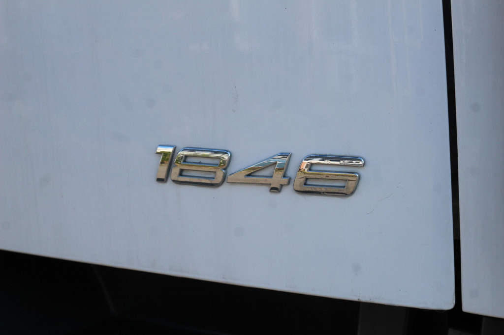 شاحنة جرار Mercedes-Benz Actros 1846 E6  Flachdach  7004Kg  Lige  ACC  LDW: صور 7