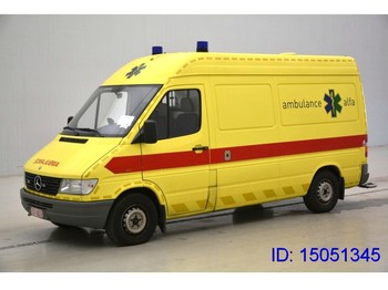 سيارة إسعاف Mercedes-Benz Sprinter Sprinter 312D Ambulance