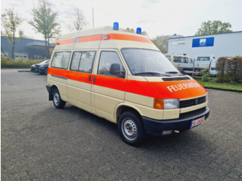 Volkswagen T4 2.4 D - سيارة إسعاف