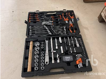 الأدوات والمعدات