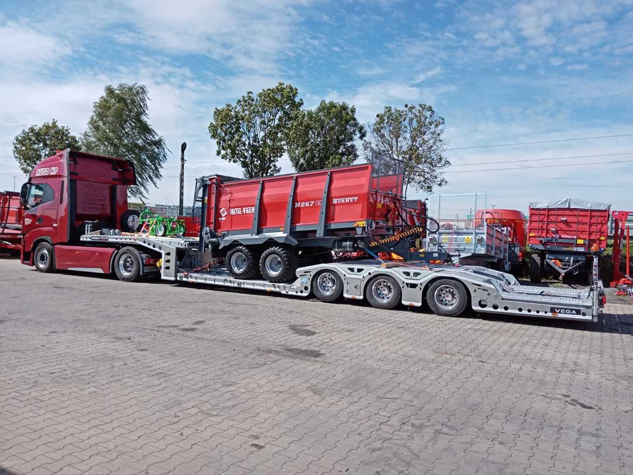 شاحنة نقل سيارات نصف مقطورة جديد PROMAX 3 AXLE TRUCK CARRIER: صور 8