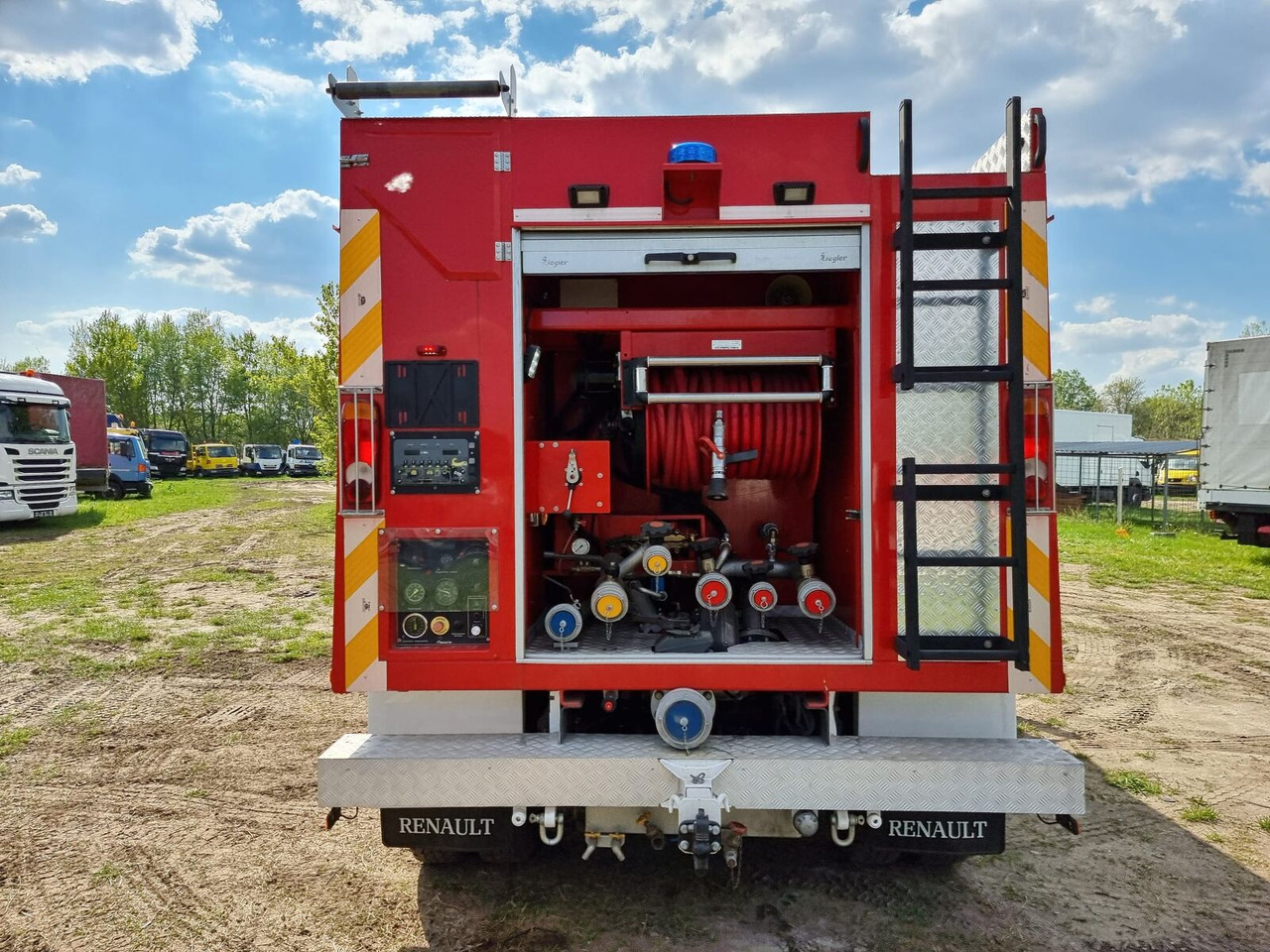 المطافئ Renault Midlum 210 dci Fire Truck - 2000l water + 170l foam: صور 18
