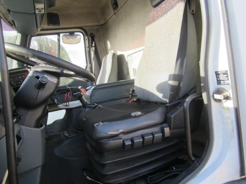 شاحنة صهريج لنقل الوقود Renault Premium 250: صور 14