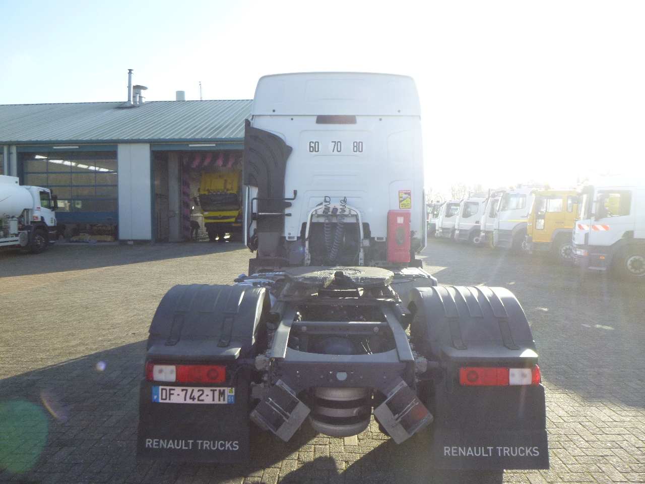 شاحنة جرار Renault T 460 4x2 Euro 6 + ADR: صور 5