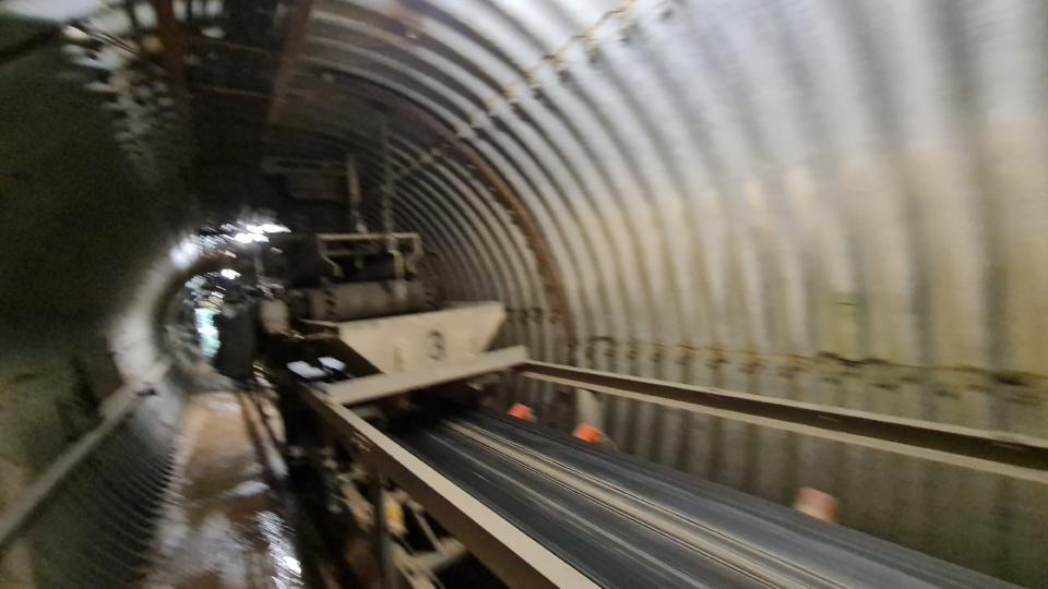 آلات البناء Rohkies Tunnel 100 m: صور 2