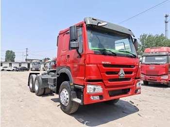 شاحنة جرار SINOTRUK Howo tractor unit 420: صور 1