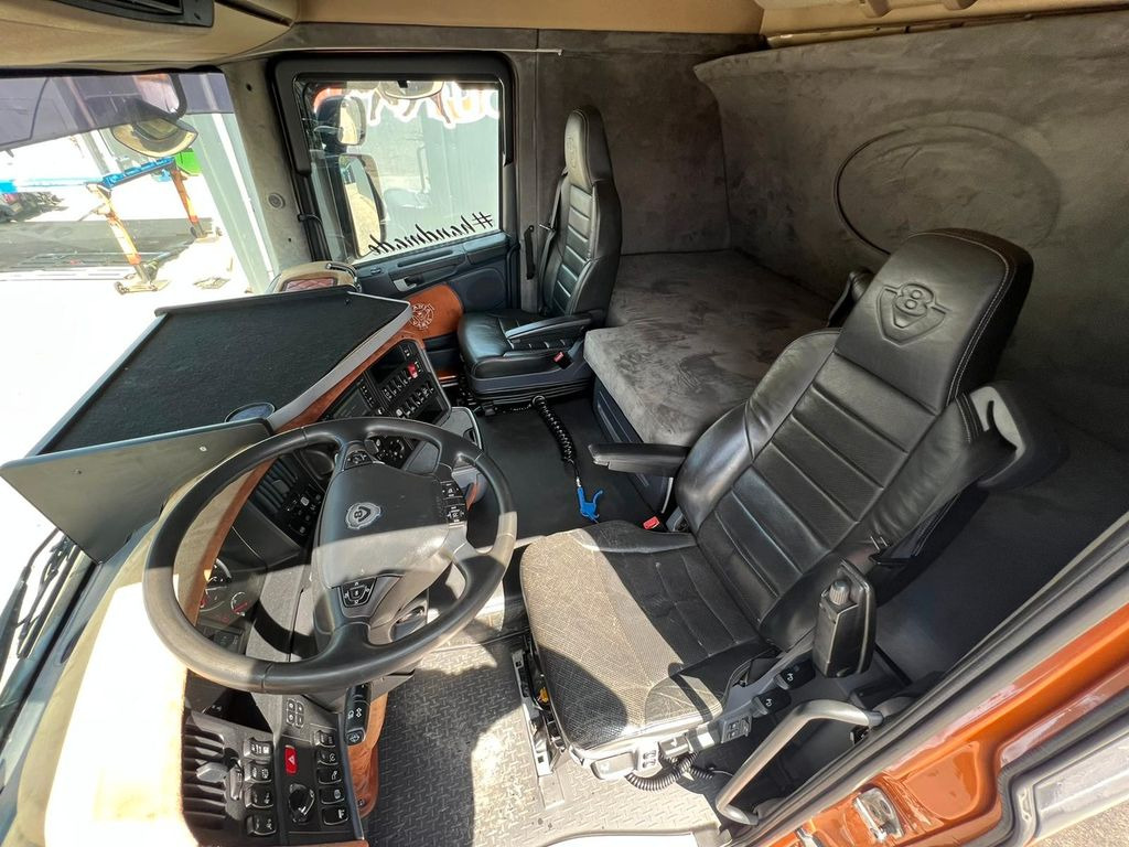 شاحنة جرار Scania R 620 V8 6x4 Liftachse Boogie Longline: صور 7