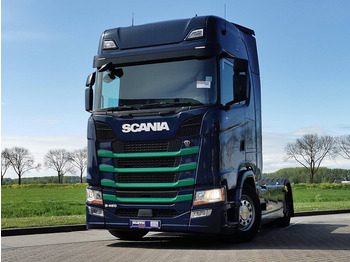 Scania S450 - شاحنة جرار: صور 1