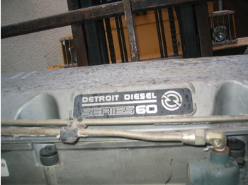 DETROIT Serie 60  11.1 - المحرك