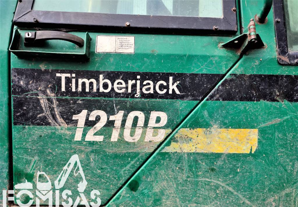 شاحنات نقل الأخشاب في الغابات Timberjack John Deere 1210B Demonteras/Breaking: صور 6