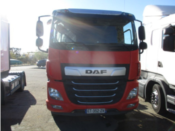 شاحنة جرار DAF CF 450