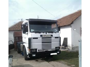 Scania 113 M 320 4x2 tractor unit - شاحنة جرار