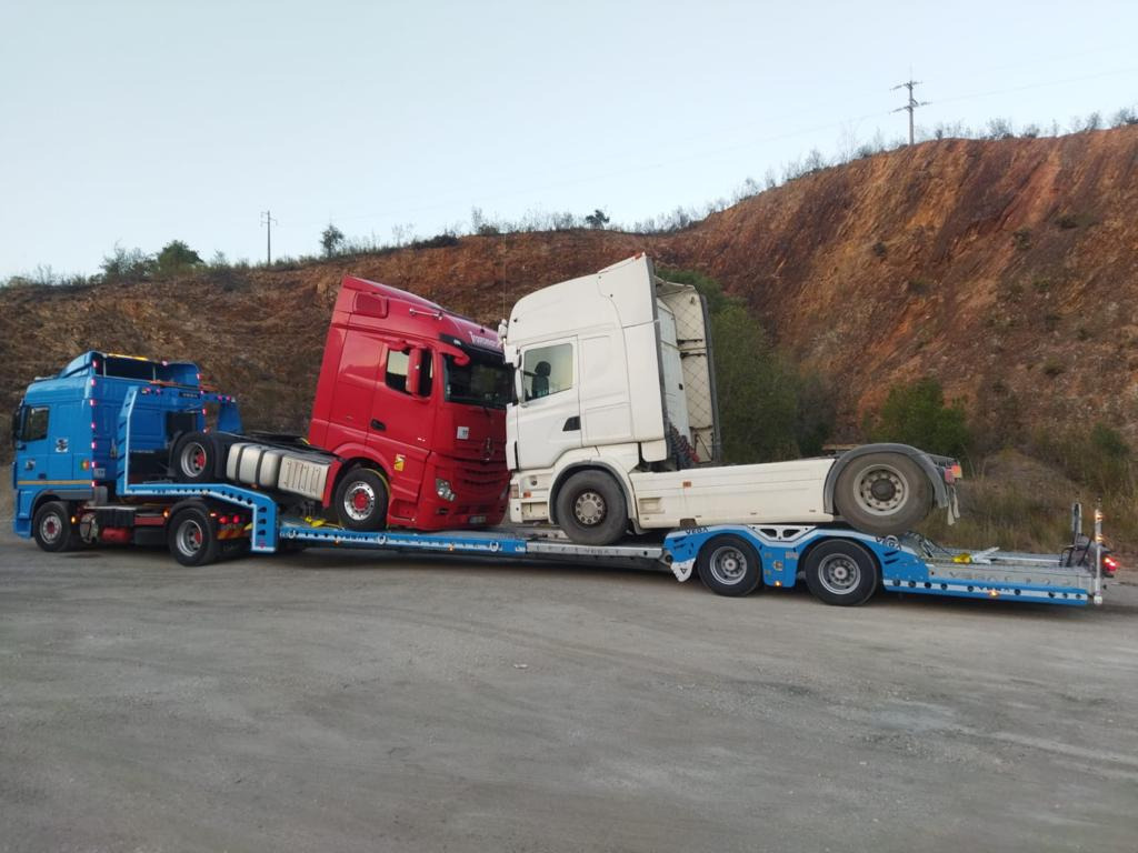 شاحنة نقل سيارات نصف مقطورة لنقل المعدات الثقيلة جديد VEGA-S (2 AXLE TRUCK CARRIER): صور 6