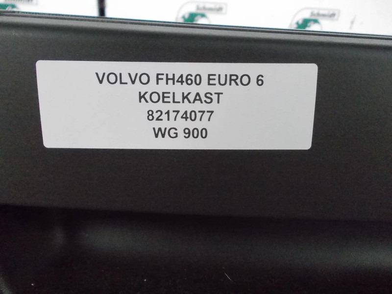 الكابينة والداخلية - شاحنة Volvo 82174077 KOELKAST VOLVO FH 460 EURO 6: صور 5