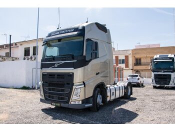 شاحنة جرار Volvo FH13 500 4x2 XL Euro 6 RETARDER: صور 1