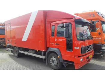 بصندوق مغلق شاحنة Volvo FL6 220 Closed box Full steel