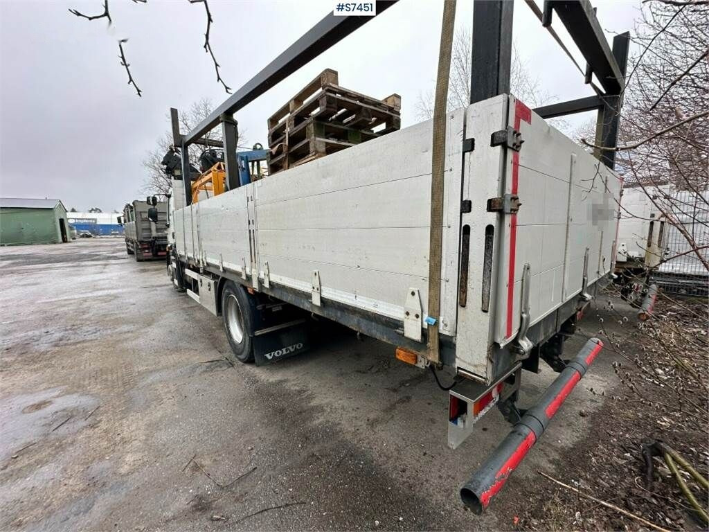 شاحنات مسطحة, شاحنة كرين Volvo FL 280 4x2 Crane truck with HIAB XS 144 E-5 crane: صور 2