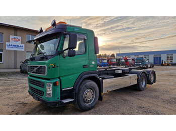 شاحنة ذات الخطاف Volvo FM380 6X2*4: صور 1