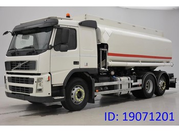 شاحنة صهريج لنقل الوقود Volvo FM 400 - 6x2: صور 1